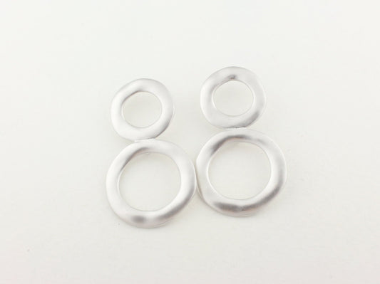 [P0107]2pcs/Two large circles connector/Brass/Matte Rhodium/36x21mm