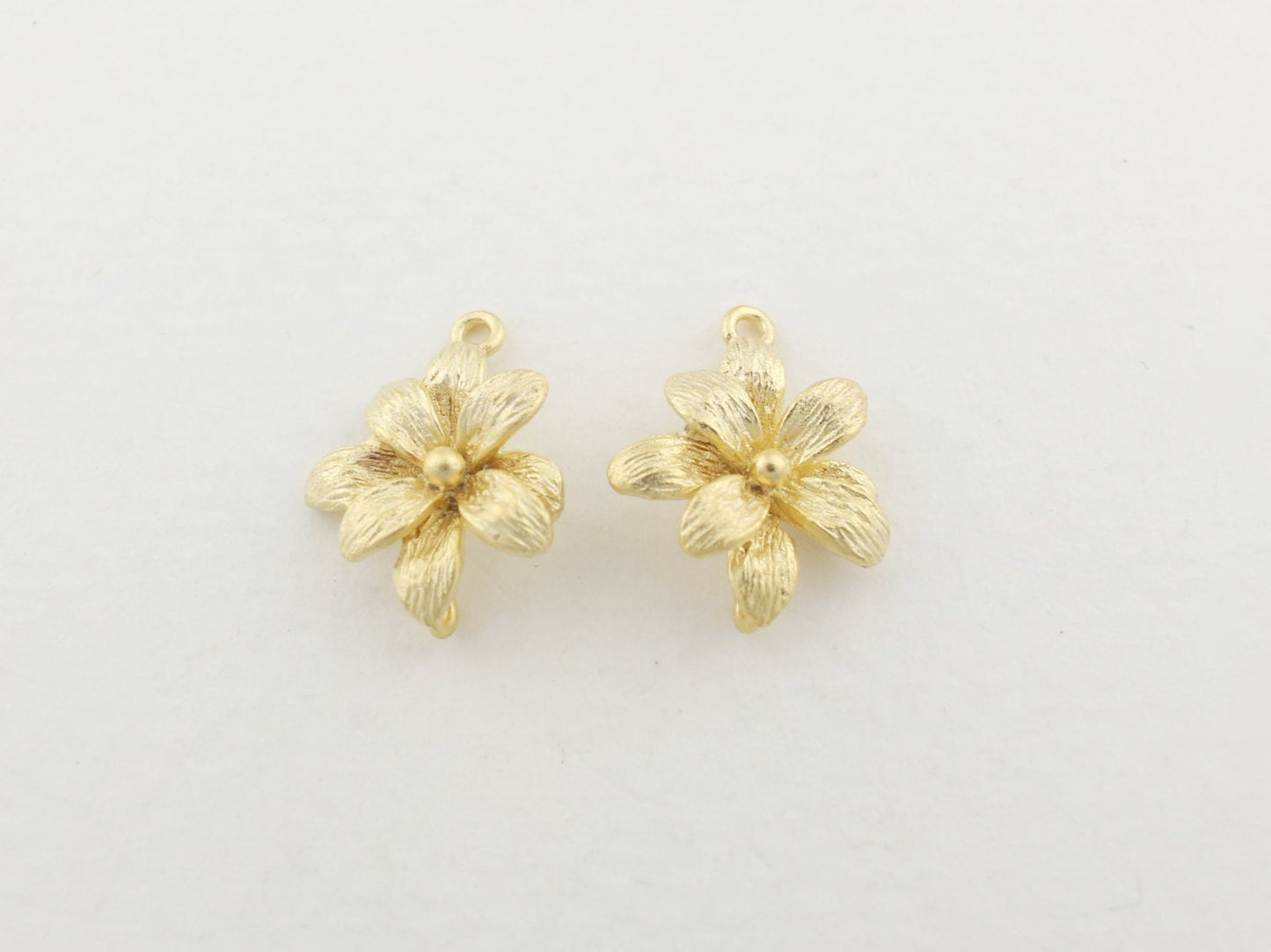 [P0127]2pcs/Flower Pendant/Brass/Matte Gold/14x11mm