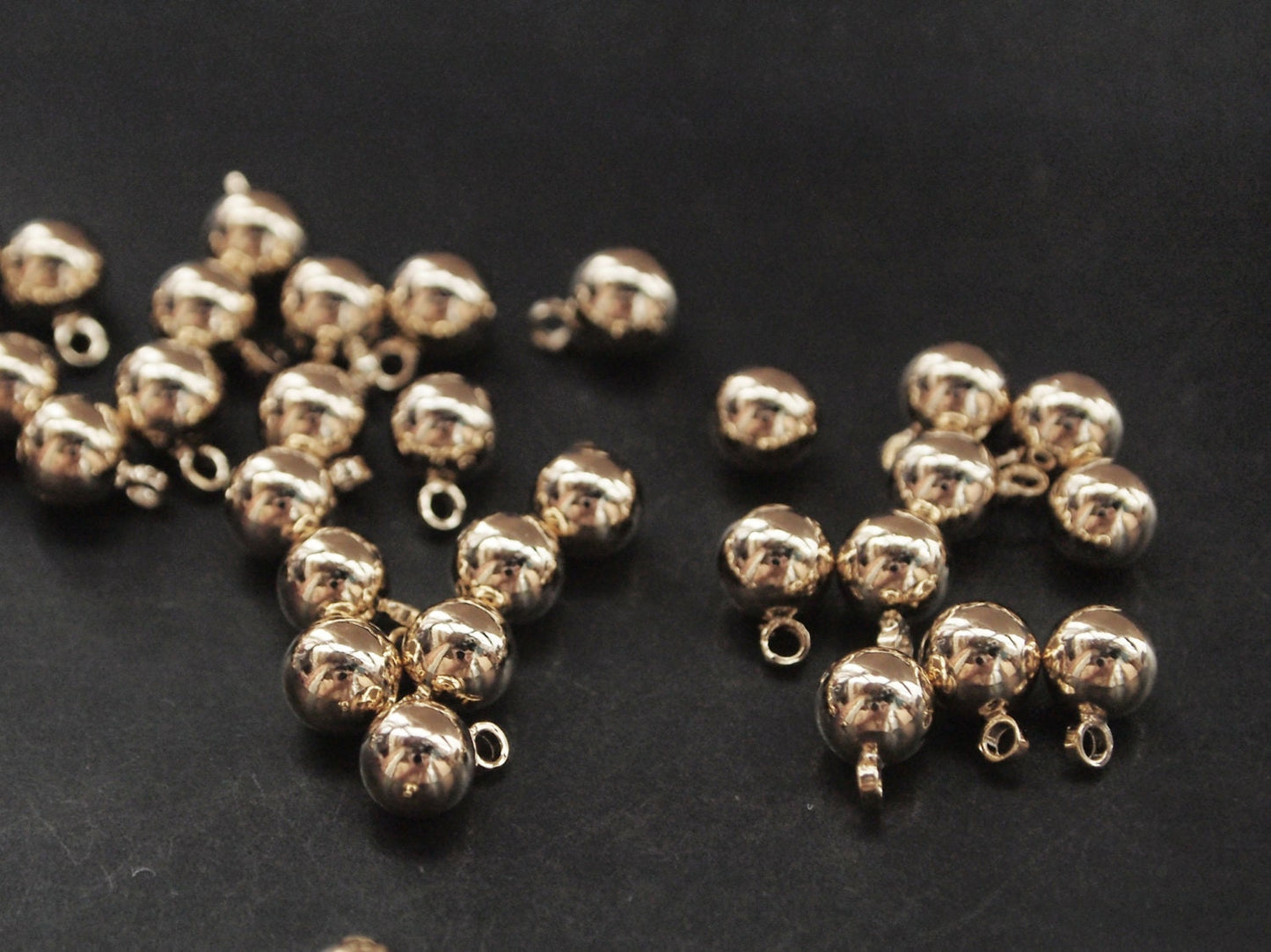 [P0146]8pcs/Ball Pendant/Brass/Gold/4 x5.5mm