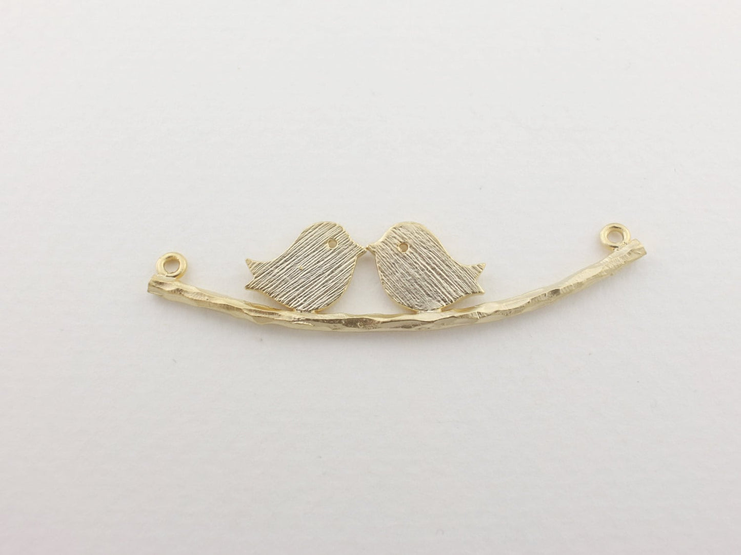 [P0014]2pcs/Two Birds on Branch Pendant connector/Brass/Matte Gold/45x 11mm