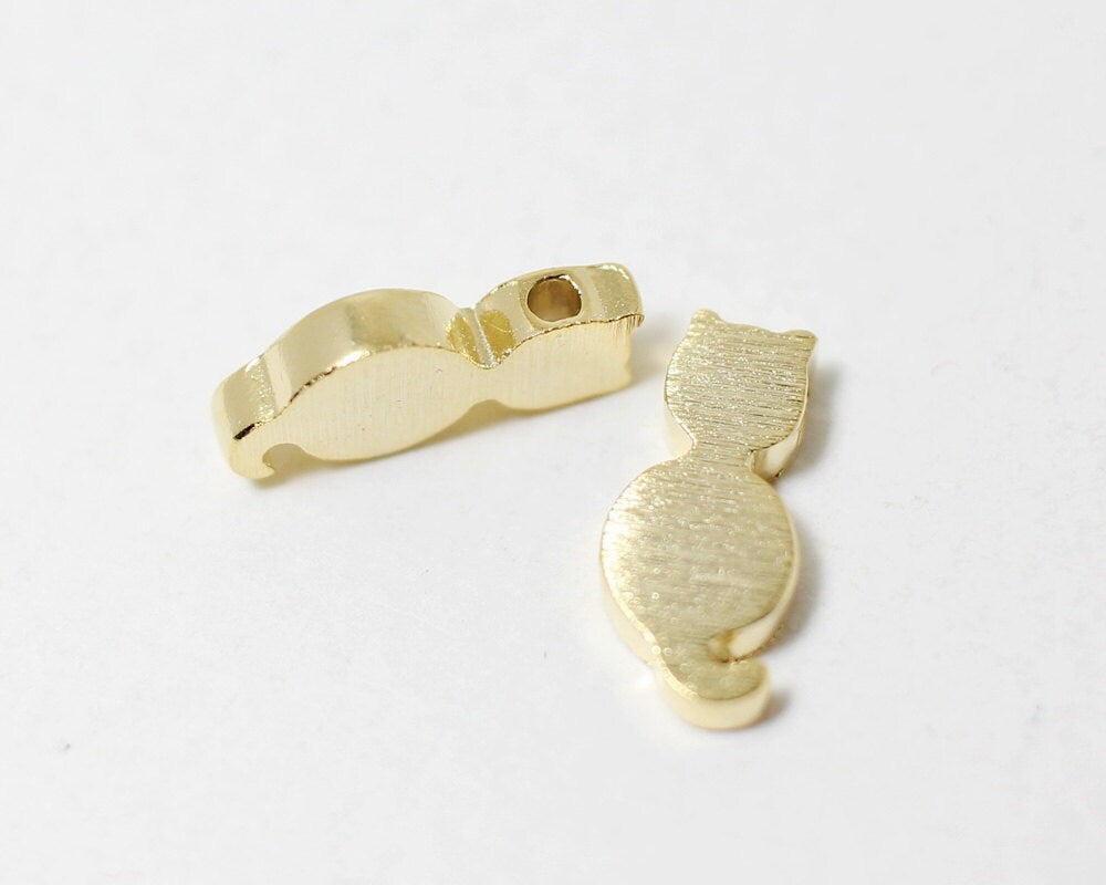 [P0018]2pcs/Brushed Cat Charm/Brass/Gold/5.6 x 12mm