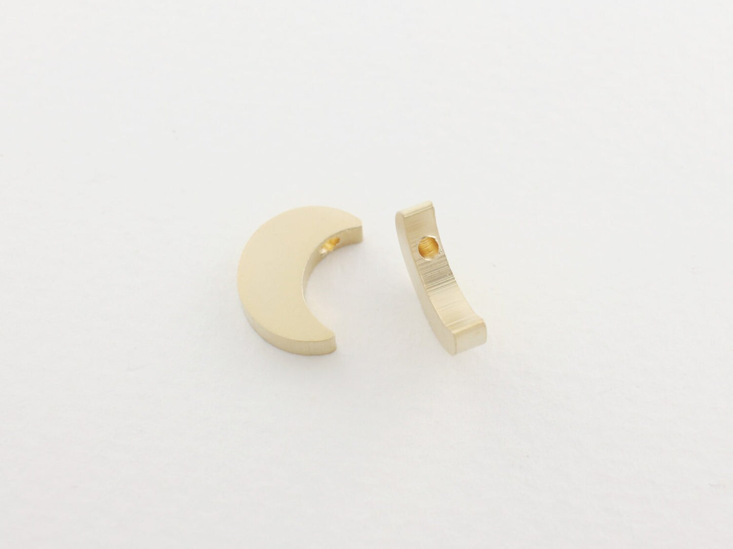 [P0019]4pcs/Crescent Moon Charm /Brass/Matte Gold/8.6 x 11mm