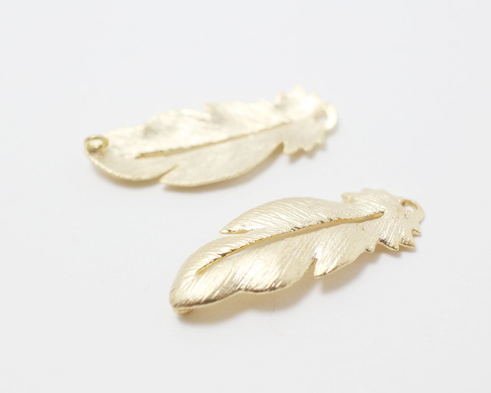 [P0235]2pcs/Leaf Pendant/Brass/Matte Gold/30 x12mm