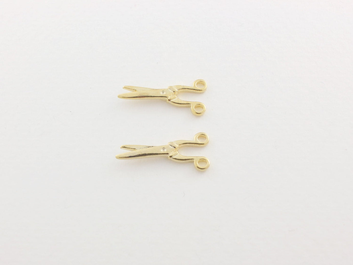 [P0028]2pcs/Scissors Pendant/Brass/Gold/7 x 20 mm