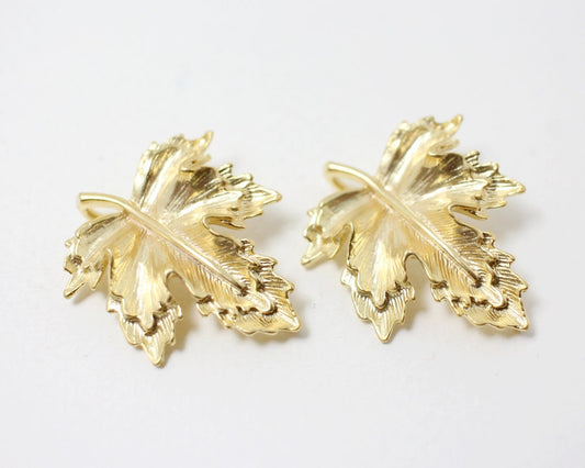 [P0306]2pcs/Palmate Maple Leaf Pendant/Brass/Matte Gold/26x32mm