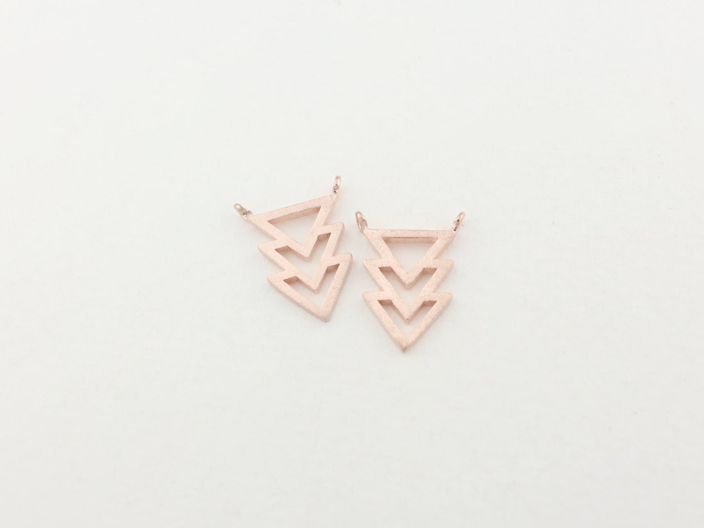 [P0031]2pcs/Three Triangles Pendant/Brass/Rose Gold/10.4 x 13.4mm