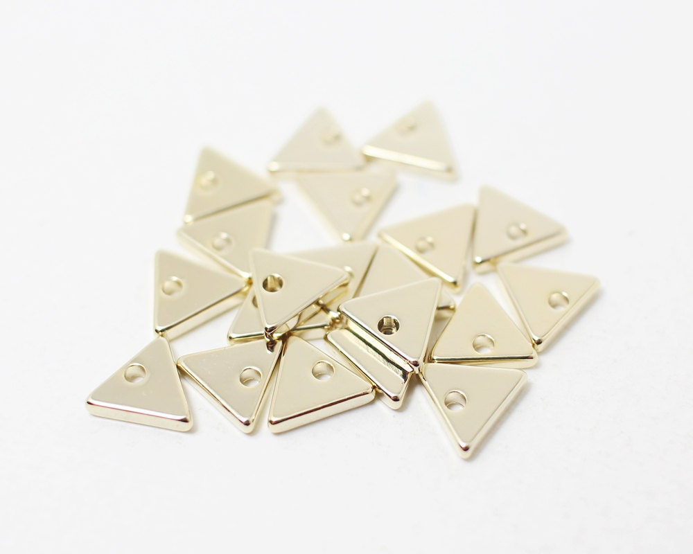 [P0337]4pcs/Small Triangle Pendant/Brass/Gold/8mm