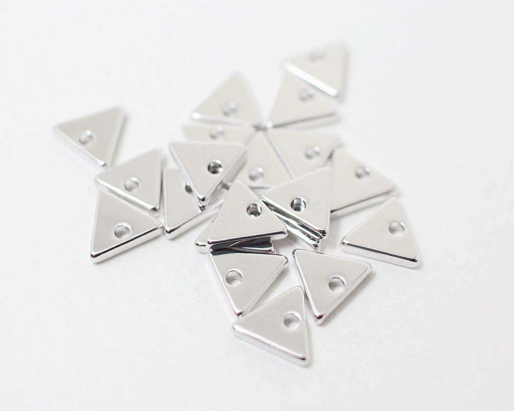 [P0338]4pcs/Small Triangle Pendant/Brass/Rhodium/8mm