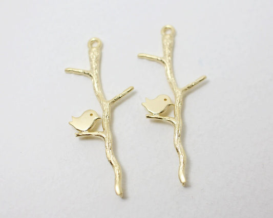 [P0354]2pcs/Sparrow on Branch Pendant ConnectorBrass/Matte Gold/16x39mm