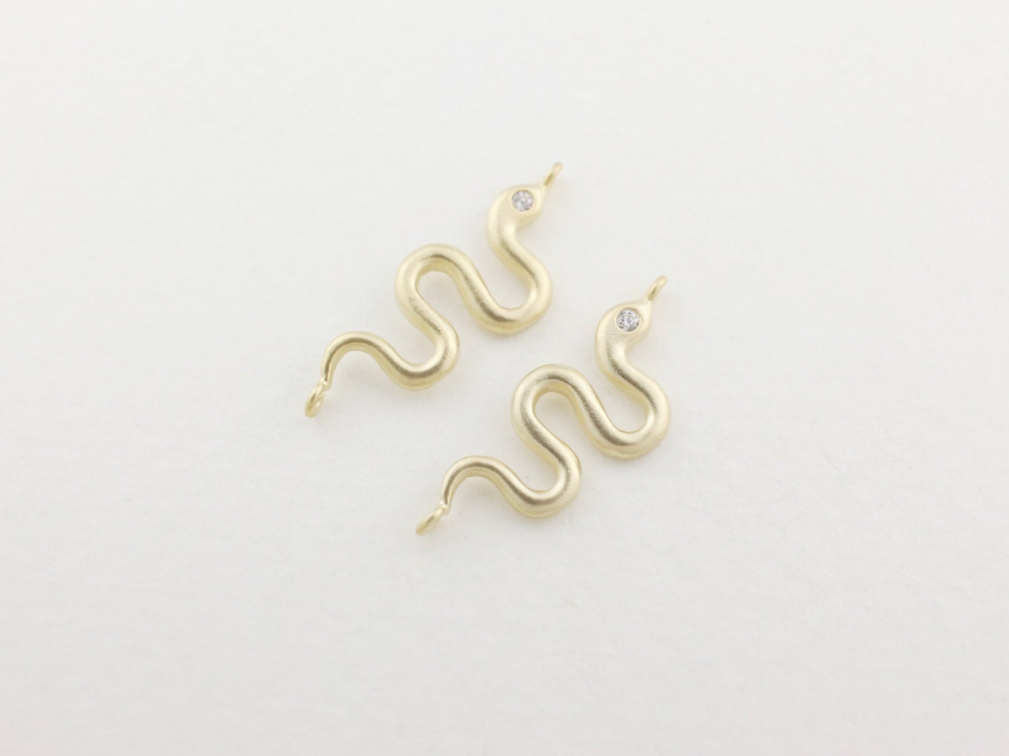 [P0035]2pcs/Cz eye snake connector/Brass/Matte Gold/23x8mm