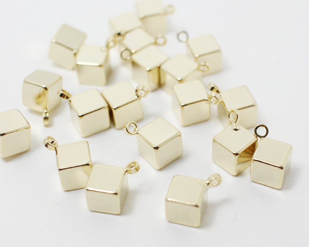 [P0373]4pcs/Solid Cube Pendant/Brass/ Gold/5mm