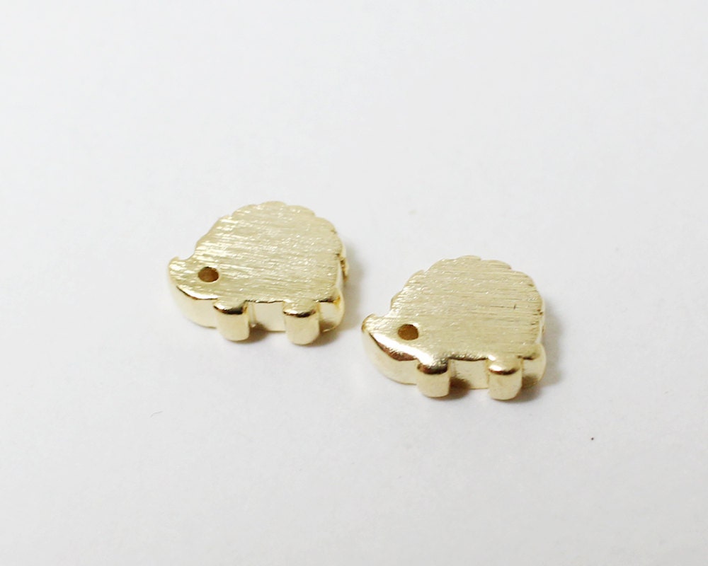 [P0399]2pcs/Mini Hedgehog Charms/Brass/Gold/7x 5.5mm