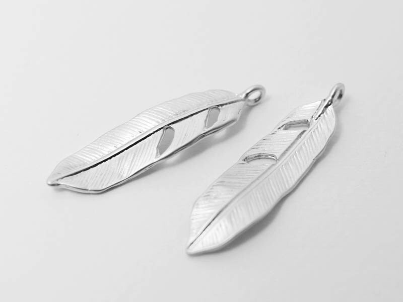 [P0424]2pcs/Solid Feather Pendant/Pewter/Matte Rhodium/37x9mm