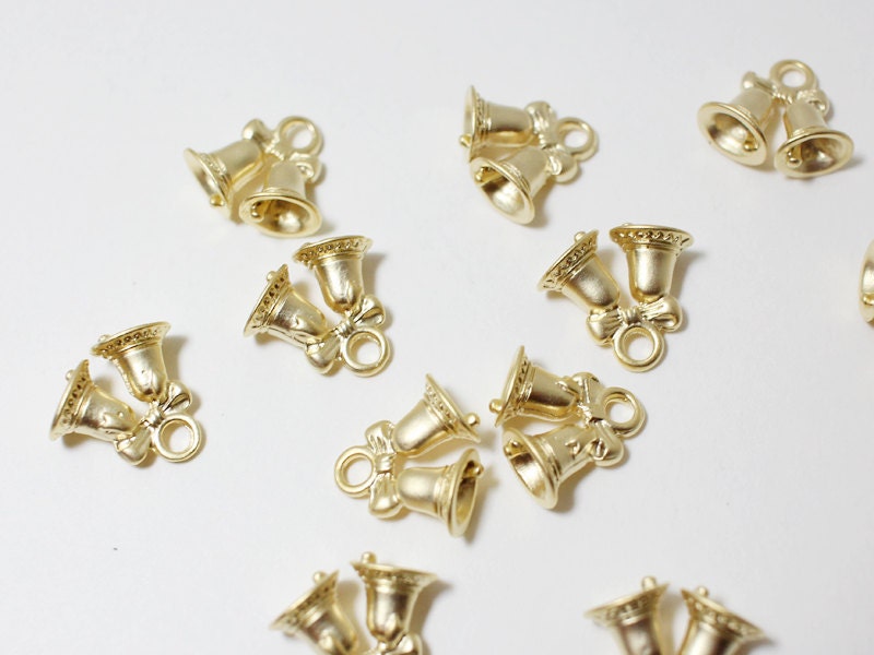 [P0440]2pcs/Christmas Bell Pendant/Pewter/Matte Gold/11x12mm