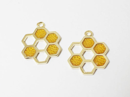 [P0451]2pcs/High Quality Epoxy HoneyComb Pendnat/Brass/Gold/17x14mm