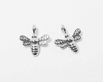 [P0470]2pcs/Tiny HoneyBee Pendant/Brass/Rhodium/10x11mm