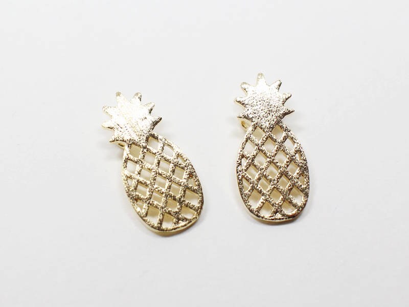 [P0526]2pcs/Flat Pineapple Pendant/Brass/Gold/8x15mm