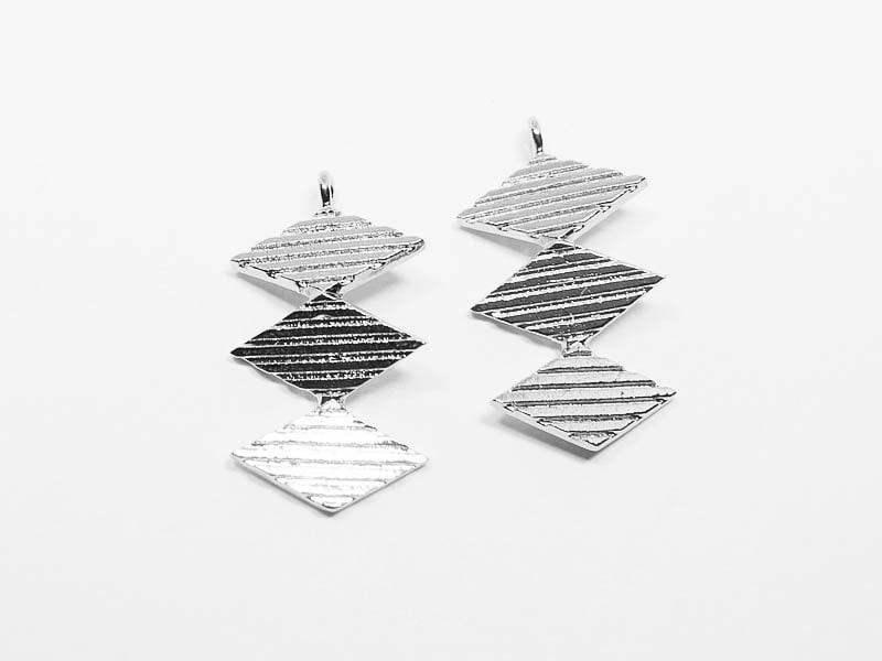 [P0535]2pcs/Textured Rhombus Pendant/Brass/Rhodium/12x23mm