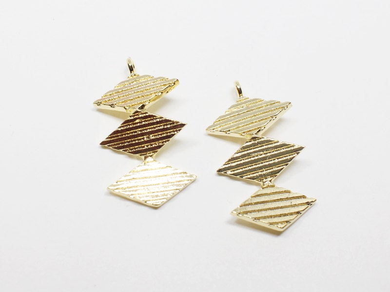 [P0535]2pcs/Textured Rhombus Pendant/Brass/Gold/12x23mm