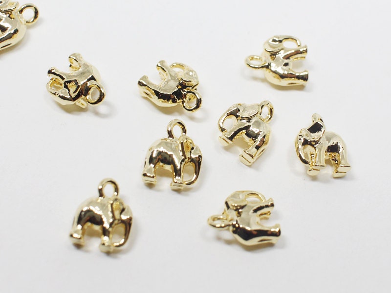 [P0538]2pcs/Elephant Pendant Small/Brass/Gold/6x8mm