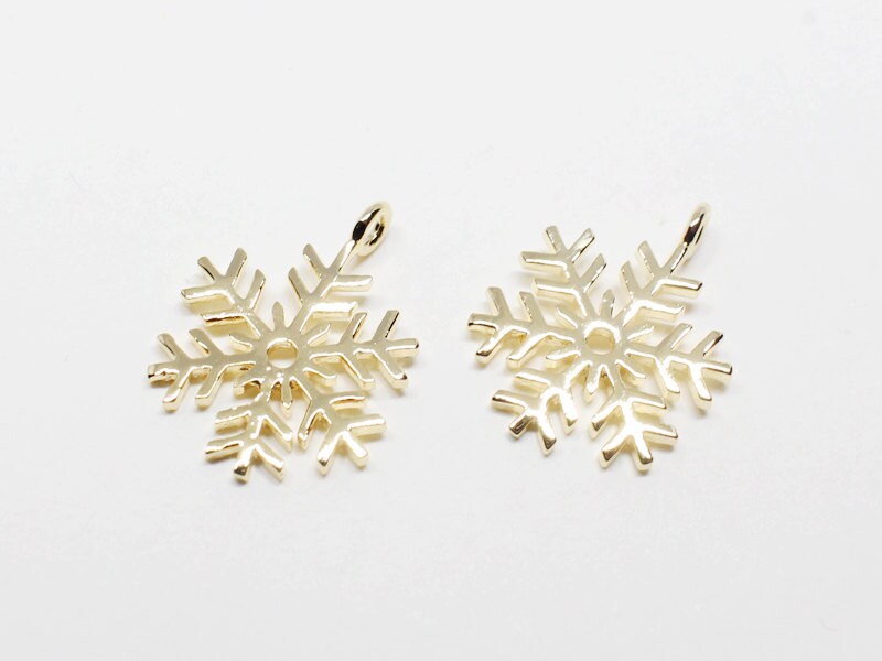 [P0540]2pcs/SnowFlake Pendant/Brass/Gold/12x15.5mm