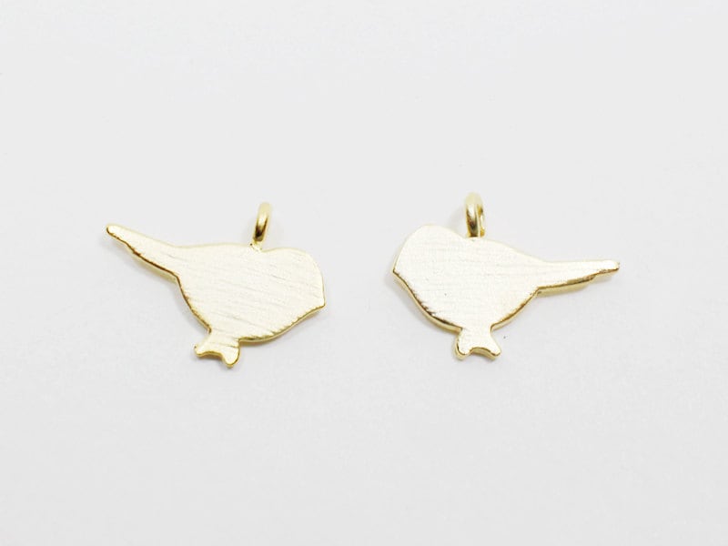 [P0557]4pcs/Small Bird Pendant/Brass/Matte Gold/13x9mm