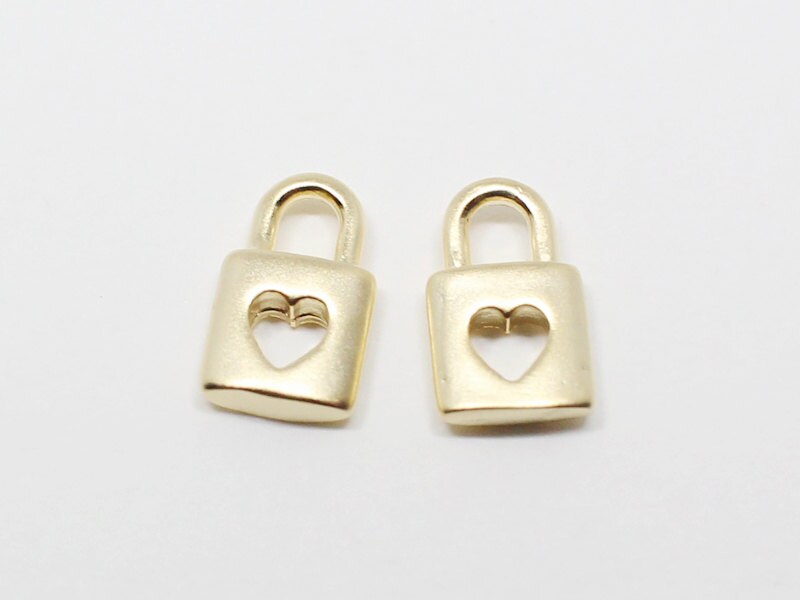 [P0582]2pcs/Tiny Heart Lock Pendant/Brass/Matte Gold/5x8mm