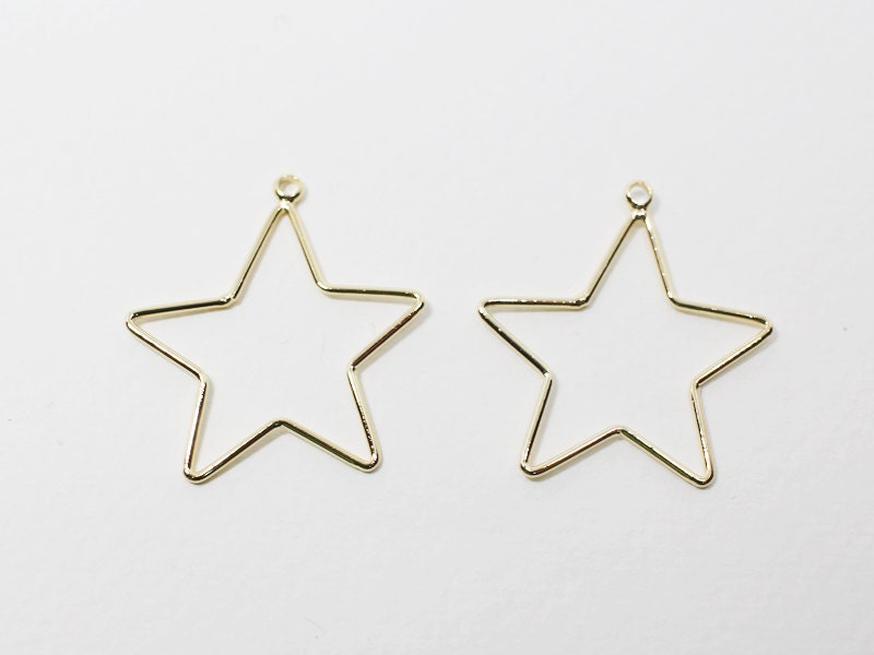 [P0590]4pcs/Stubby Star Pendant Large/Brass/Gold/23x25mm