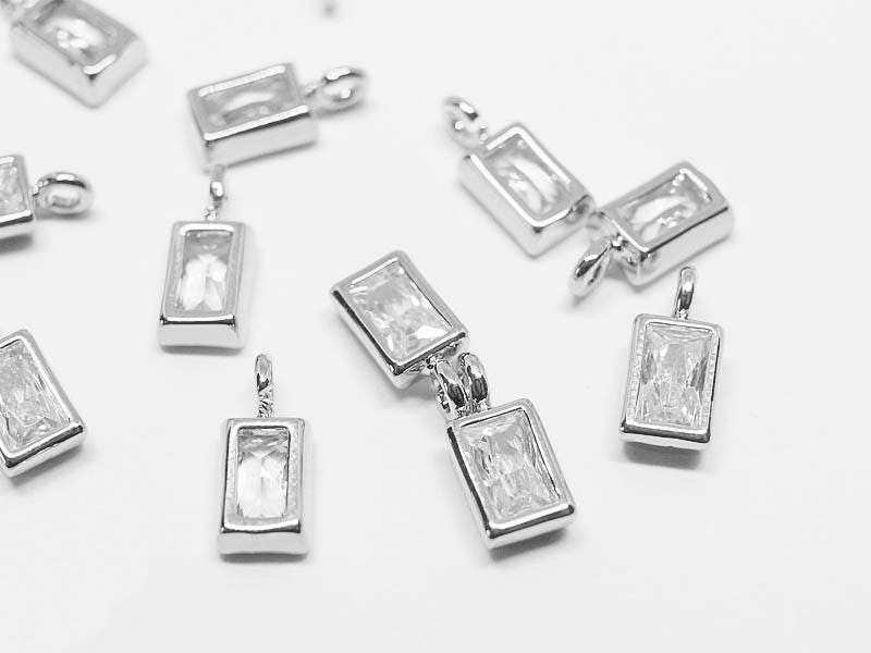 [P0624]2pcs/Mini Rectangle CZ Bezel Charm Pendant/Brass/Rhodium/4x10mm