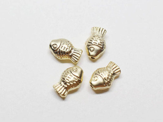 [P0645]2pcs/Tiny Carp fish Charm/Brass/Matte Gold/7x4.5mm