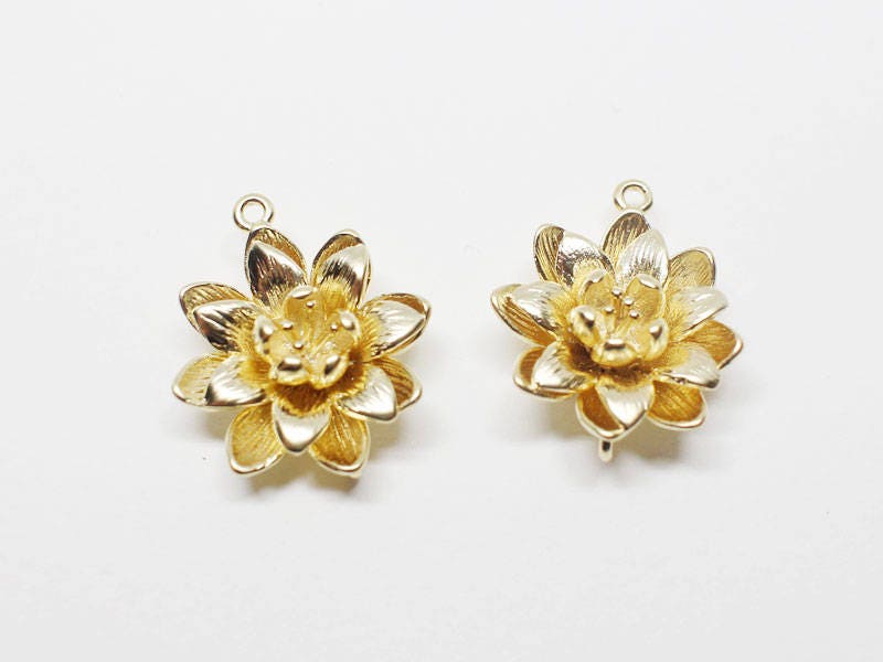 [P0650]2pcs/Flower Pendant/Brass/Matte Gold/20mm