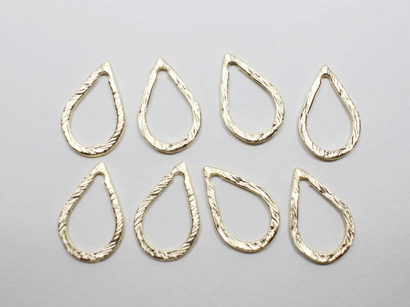 [P0651-4]4pcs/Angled Teardrop Pendant Connector Small/Pewter/Matte Gold/12x17mm