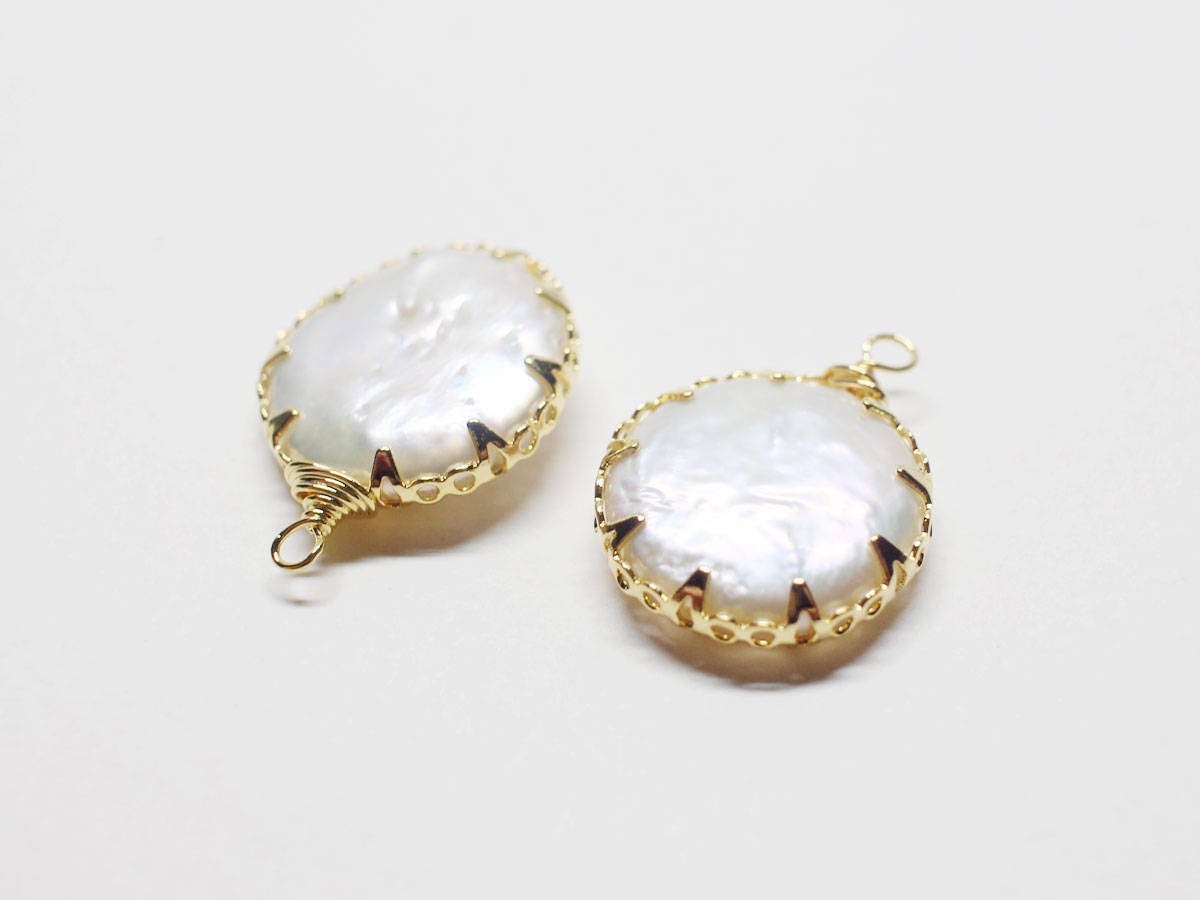 [P0685]2pcs/Bezeled Fresh Water Pearl Pendant/Brass/Gold/16x21mm