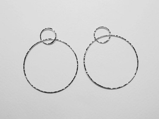 [P0704]2pcs/Large Hammered Two Circles Pendant Connector/Brass/Rhodium/45mm,15mm