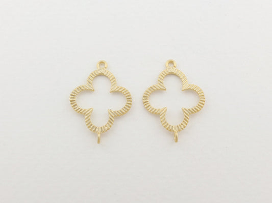 [P0008]2pcs/Clover pendant Connector/Brass/Matte Gold/26mm/20.7x14.7mm