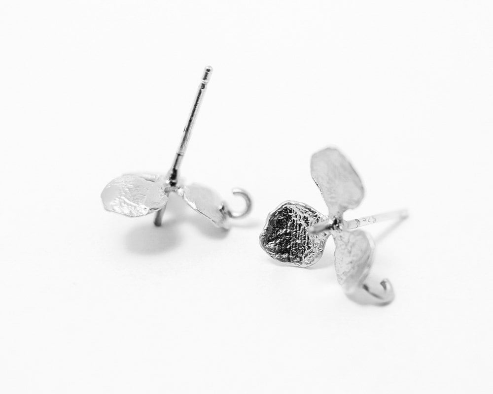 [E0031]/1 pair/Petal Earrings/Brass/Matte Rhodium/10 x 11 mm