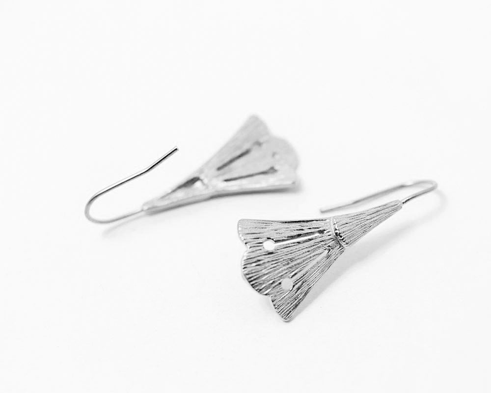 [E0061]/1 pairTriangle Broom Earring Hook/Brass/Matte Rhodium /20 x 19mm