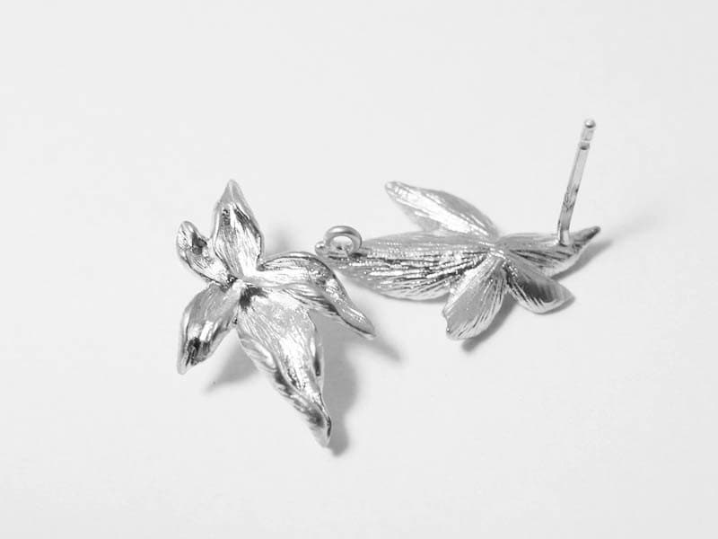 [E0097]/1 pair/Lily Petal Earrings /Brass/Matte Rhodium/12x17mm