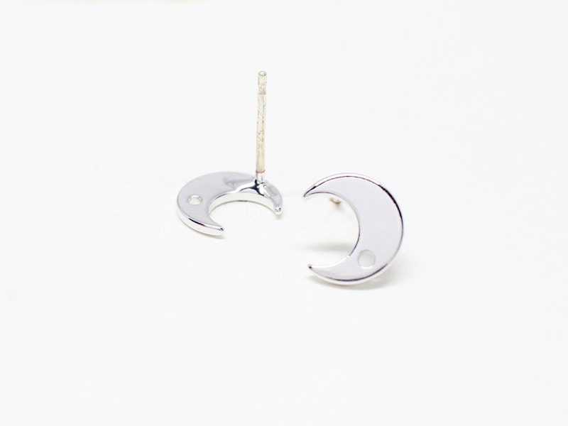 [E0105]/1 pair/Crescent stud Earrings/Brass/Rhodium/9mm