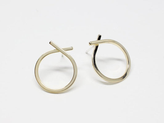 [E0113]/1 pair/Knot Circle Stud Earrings/Brass/Gold/15x17mm