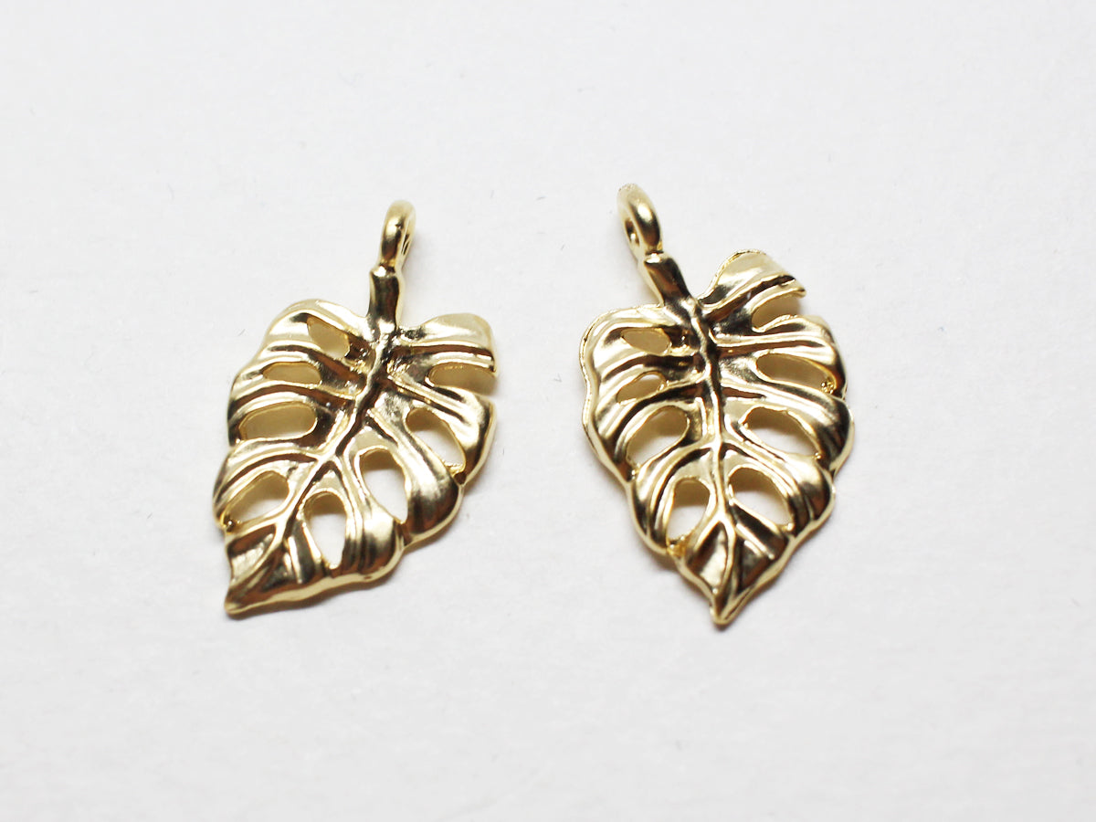 [P0732]/2pcs/Small Monstera Pendant/Brass /Matte Gold/11.5x20mm