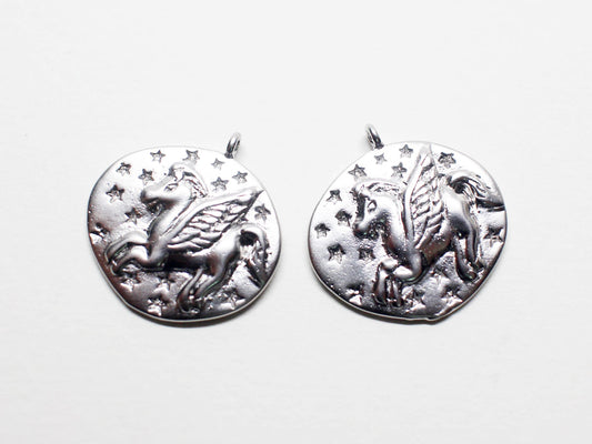 [P0774]/2pcs/Antique Convex Coin Unicorn Pendant/Brass /Matte Rhodium/20.3x19.5mm