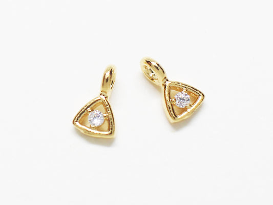 [P0787]/2pcs/Tiny Triangle Cubic Pendant/Brass /Gold/6.45x3.8mm