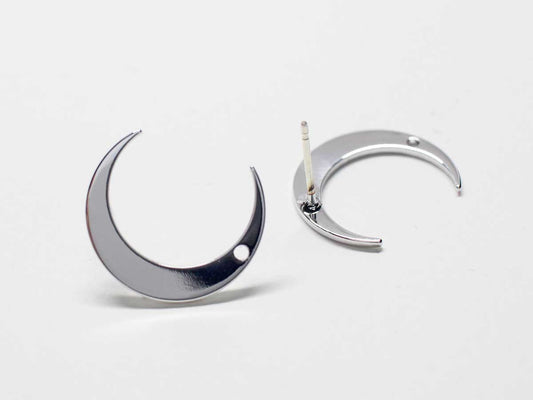 [E0252]/1 pair/ Crescent Stud Earrings/Brass/Rhodium plated/17.5x15.5mm