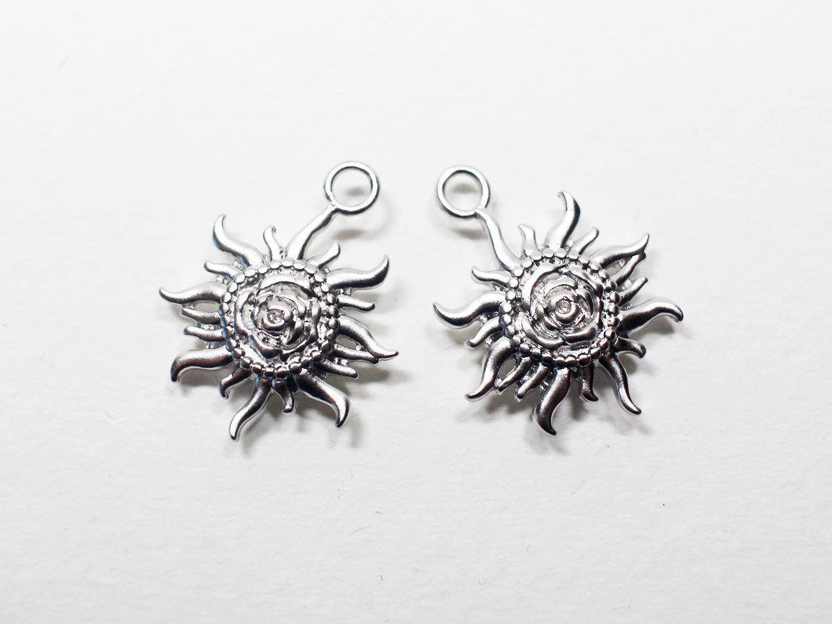 [P0876]2pcs/Burning Sun Pendant/Brass/Matte Rhodium/19.8x15.1mm