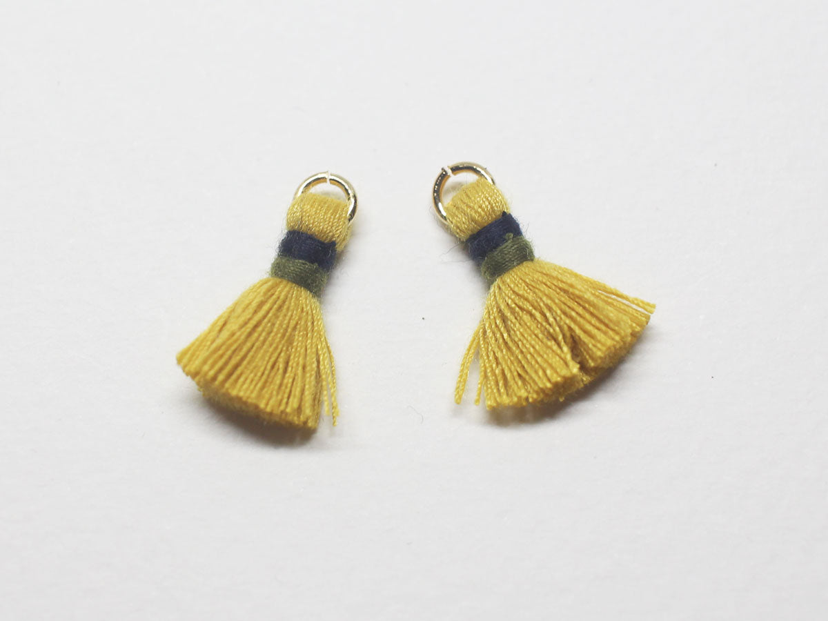 [T0025]2pcs/Color Pointed Mini tassel/Brass/Gold/15.5mm, 4mm ring