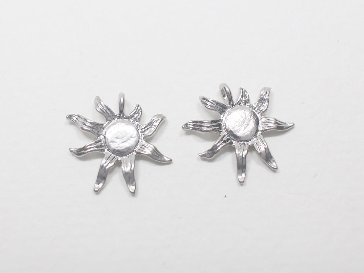 [P0936]2pcs/Corona Sun Pendant/Brass/Matte Rhodium/13.3X15mm