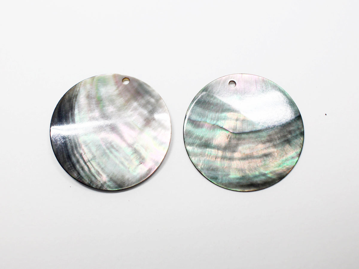 [P0945-1]2pcs/Large Mother of pearl Circle Pendant/30mm