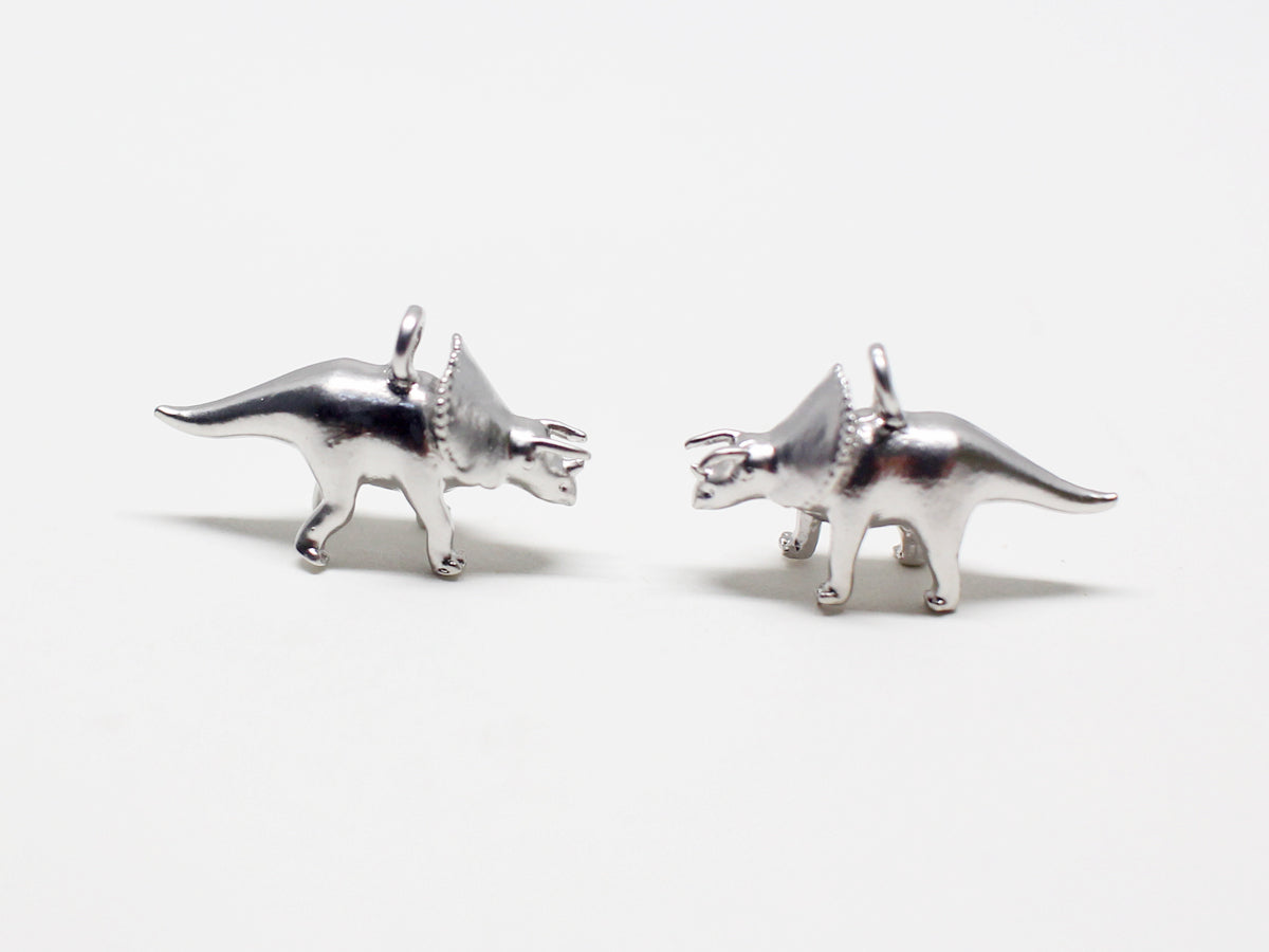 [P0955-1]2pcs/Triceratops Pendant,Dinosaur Pendant/Brass/Matte Rhodium/18x11mm