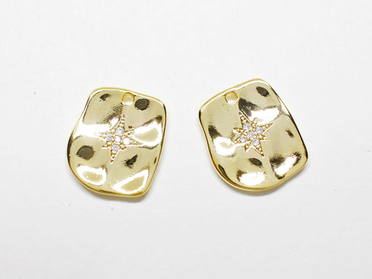 [P0963]2pcs/Hammered Rectangle Cubic Star Pendant/Brass/Gold/12x14mm